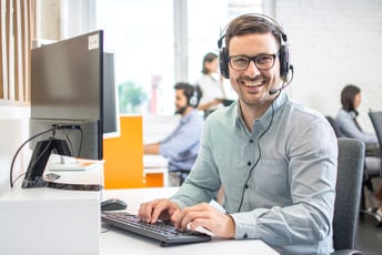 自動要約とは?音声認識×テキストマイニング×AIでコールセンター業務を改善