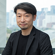 佐野 真啓 氏
