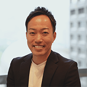 今西 良光 氏