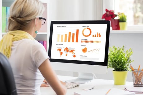 CRMの市場規模や業界シェアを解説! 成長が見込まれる理由とは