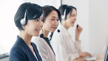 コールセンターのインバウンドとは？アウトバウンドとの違いもわかりやすく解説！