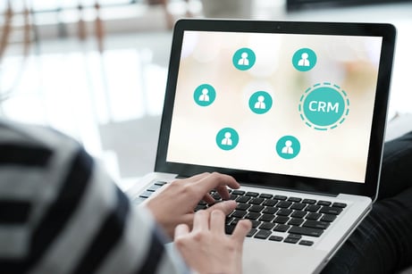 企業がCRMを導入する目的や想定される効果とは
