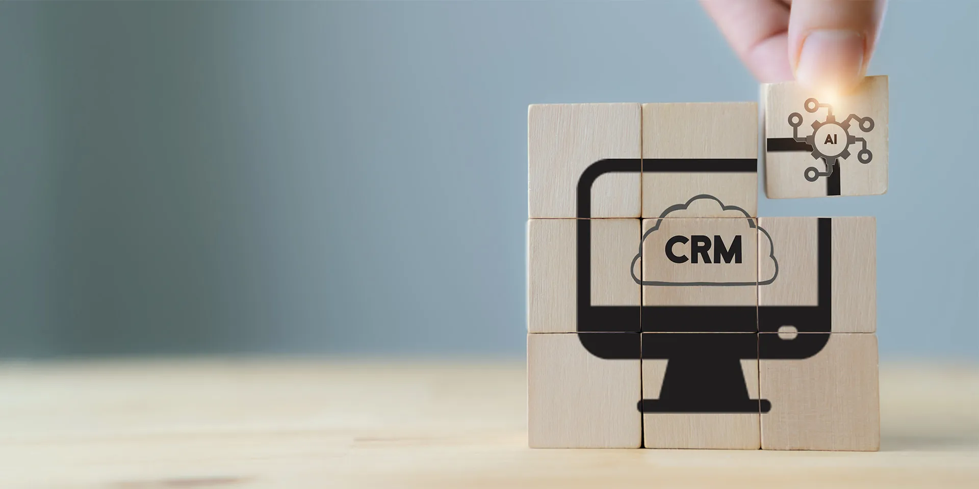 CRM施策のメリットや例から実施ポイントまで解説